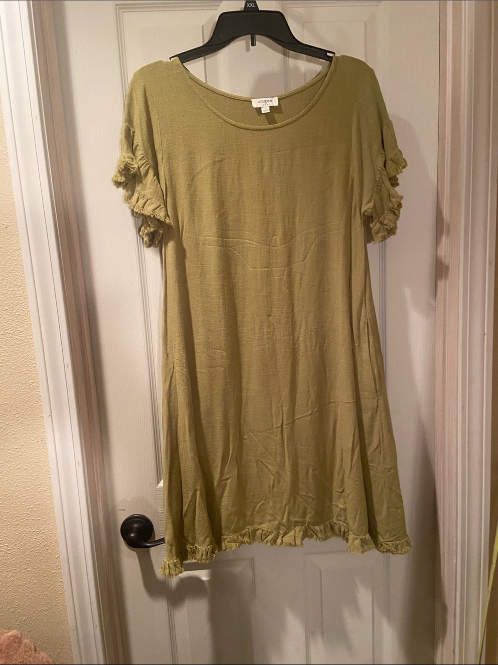 Umgee- Women’s Olive casual dress with pockets. - Picture 8 of 8